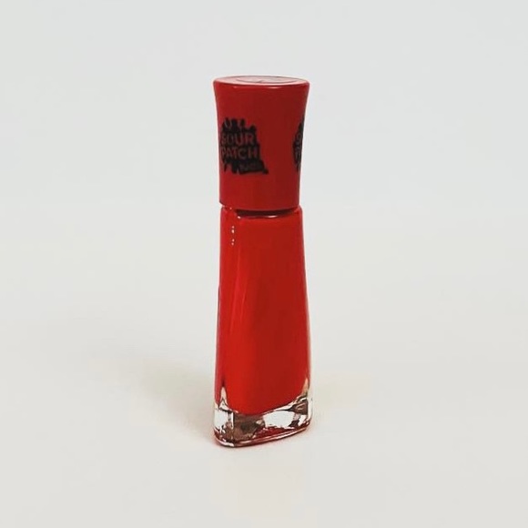 ⭐️5 For 25⭐️ Sally Hansen Insta-Dri x Sour Patch Kids Nail Polish 752 The Un-Red - Picture 3 of 8